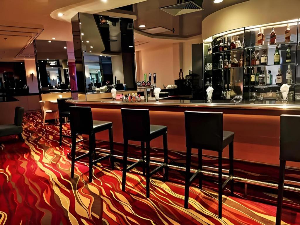 Miramar Hotel